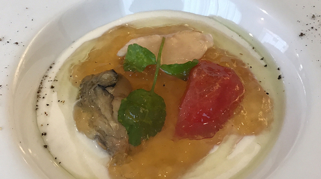 レ クルール - 料理写真:新玉葱のヴルーテ