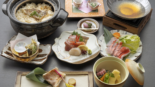 谷町二丁目 鯛めしや はなび 谷町四丁目 魚介料理 海鮮料理 ネット予約可 食べログ