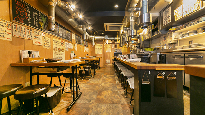 羊肉炭火焼 肉汁屋 - メイン写真: