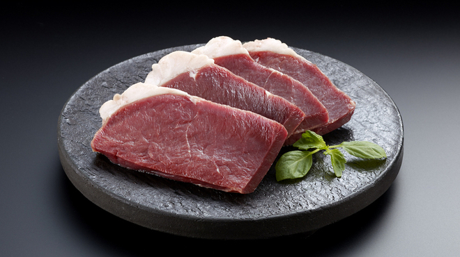 熟成ホルモン・山形牛 炭火焼肉 牛語 - メイン写真: