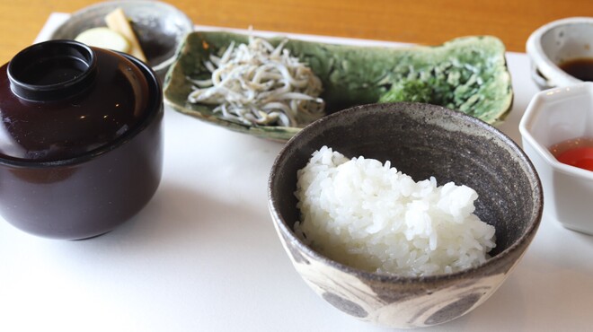 料理屋くおん - 料理写真: