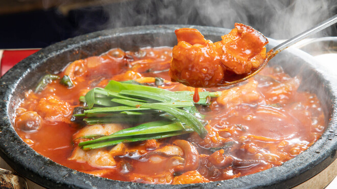 美味辛厨房 まるから - メイン写真: