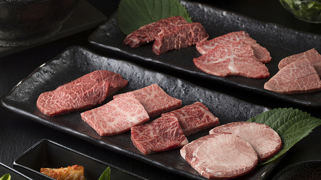 松阪牛炭火焼肉 東海亭 - メイン写真: