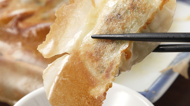 餃子や - メイン写真: