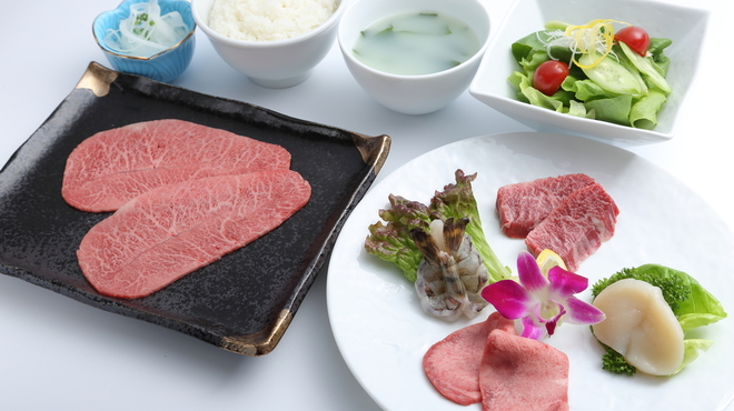 Yakiniku Seikou Embettei Ruau - 料理写真: