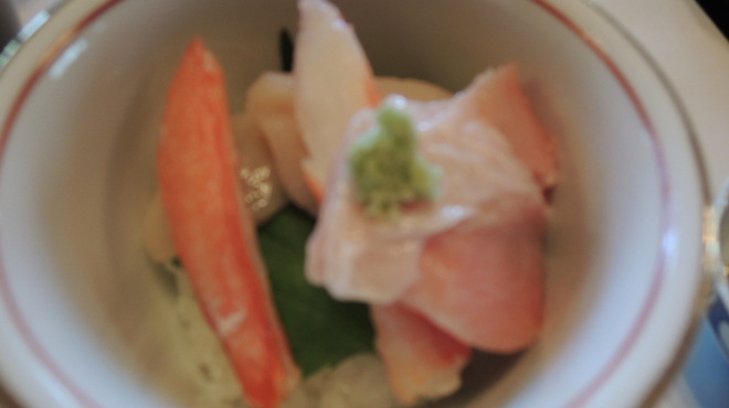 料亭 亀松閣 - 料理写真:カマトロ入った可愛い御飯