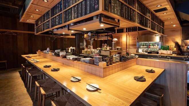 水産卸直営酒場 ぎんりん - メイン写真: