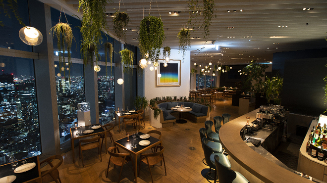 Restaurant THE MOON - メイン写真: