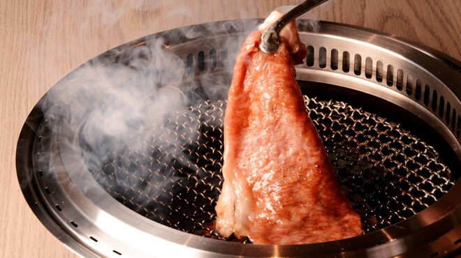 特選和牛と産直野菜 牛炙 - メイン写真: