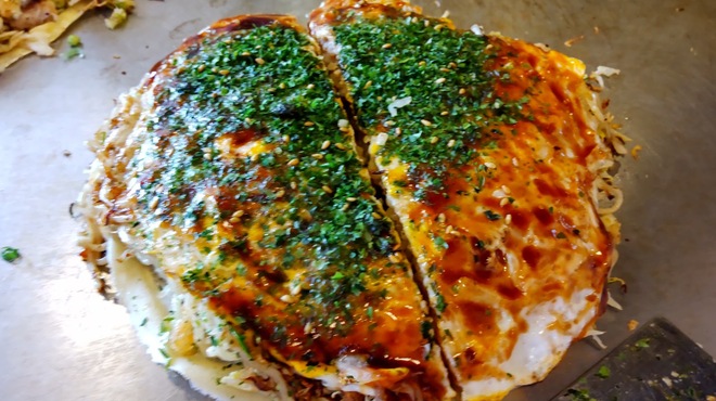 Hiroshima Okonomiyaki Kurumi - 料理写真: