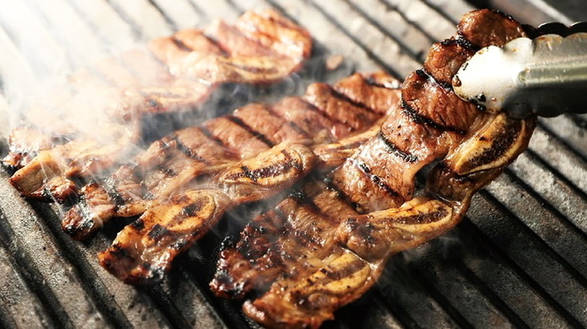 ヤミー ハワイアンバーベキュー - メイン写真: