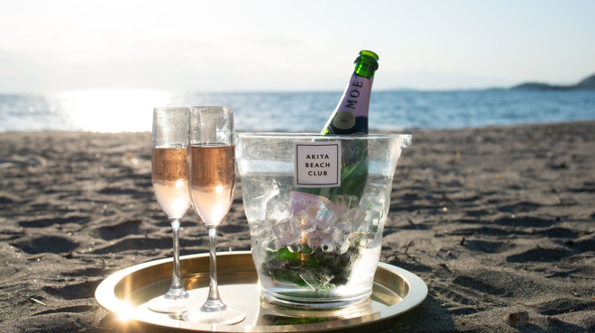 アキヤ ビーチ クラブ Akiya Beach Club 横須賀市その他 カフェ 食べログ