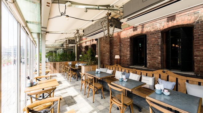 Cafe Rotisserie La Cocorico 横浜赤レンガ倉庫店 カフェロティサリー ラ ココリコ 馬車道 カフェ ネット予約可 食べログ Cafe Rotisserie La Cocorico 横浜赤レンガ倉庫店 カフェロティサリー ラ ココリコ 馬車道 カフェ ネット予約可 食べログ