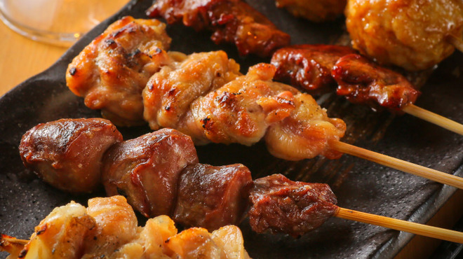 炭焼き鶏とつくねの店 空音 - メイン写真: