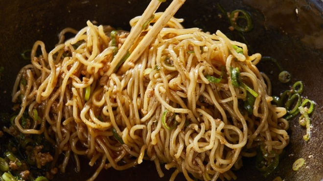 汁なし担担麺専門 キング軒 - メイン写真: