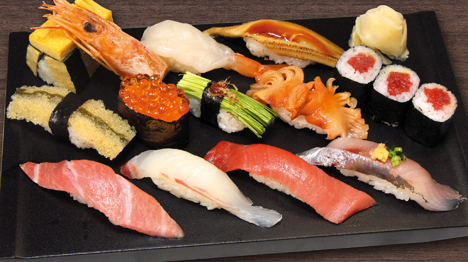 すしざんまい - 料理写真:得々すしざんまい<お椀付き>