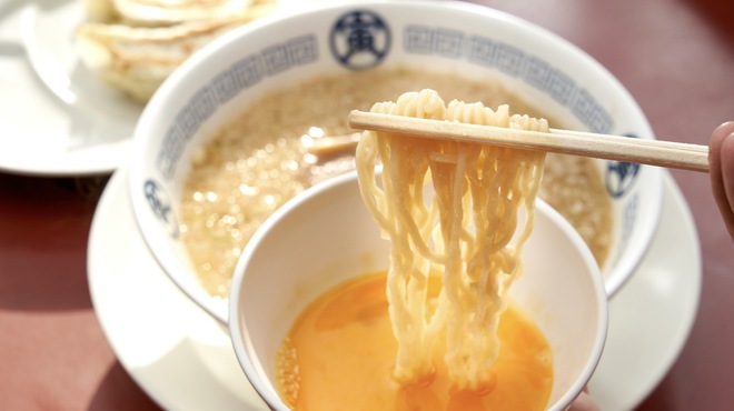 湘南あっさり豚骨ラーメン 寅そば - メイン写真: