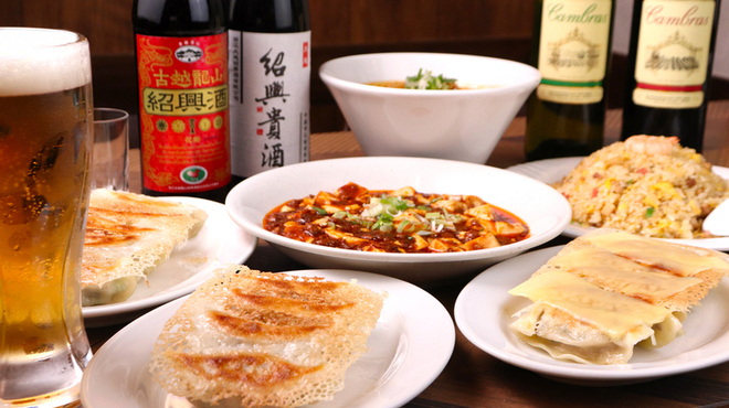 関内餃子軒 - メイン写真: