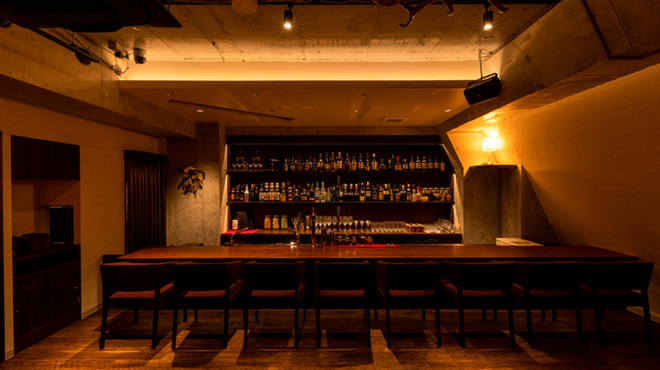 Bar 3rd Place - メイン写真: