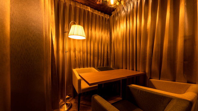 Bar 3rd Place - メイン写真: