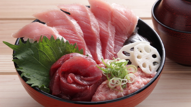 沼津魚がし鮨 流れ鮨 静岡パルシェ店 旧店名 沼津魚がし 静岡パルシェお好み回転鮨店 静岡 回転寿司 食べログ