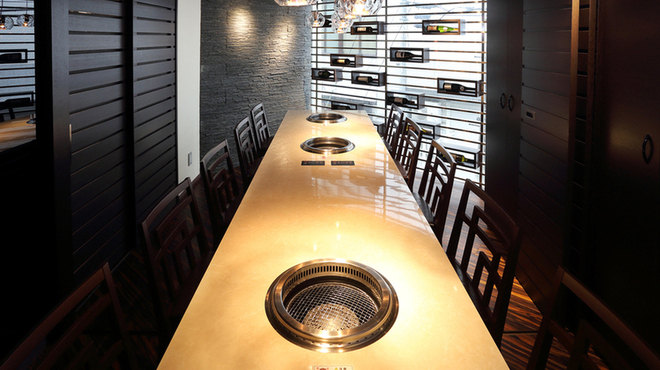 牛の達人 Private 西新宿店 プライベート 西武新宿 焼肉 ネット予約可 食べログ