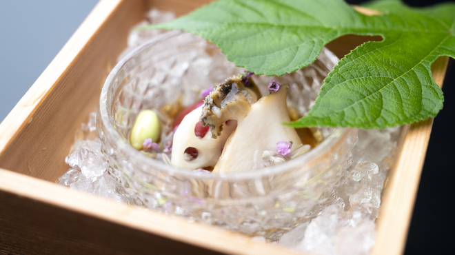 おく村 - 料理写真:蒸し鮑