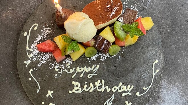 東京基地 - メイン写真: