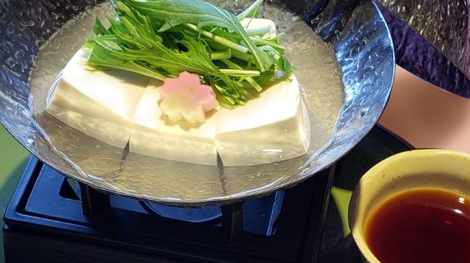 高台寺羽柴 - 料理写真:湯豆腐（単品注文不可）