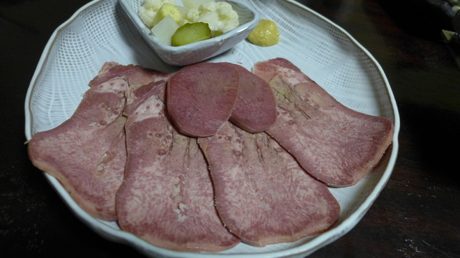 牛幸 本店 - 料理写真:牛タン塩漬