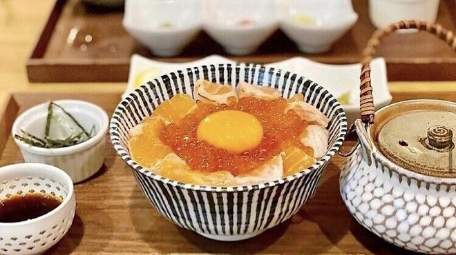 魚介イタリアン チーズ Umiバル 新宿店 西武新宿 バル バール ネット予約可 食べログ
