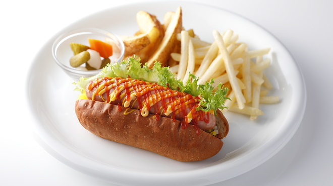 レストラン フォンタナ - 料理写真:【ランチ】新東京ドッグ（越乃黄金ポーク）