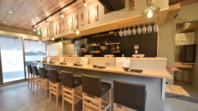 天ぷらとワイン からり。 - メイン写真: