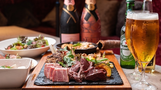 LUXURY BAR MILAS  - メイン写真: