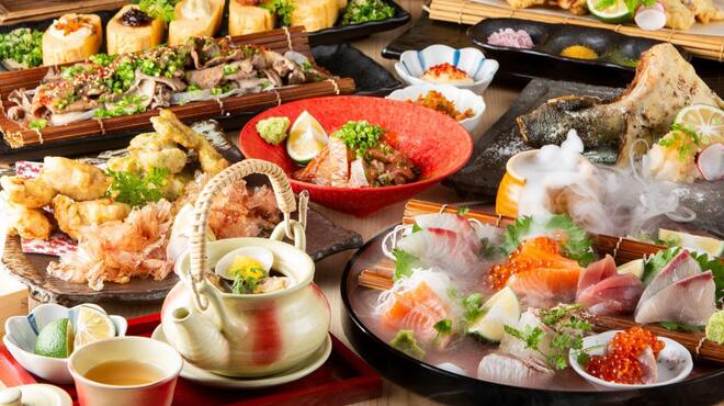 新鮮な魚と大分名物とり天が自慢の居酒屋 みどり屋 - メイン写真: