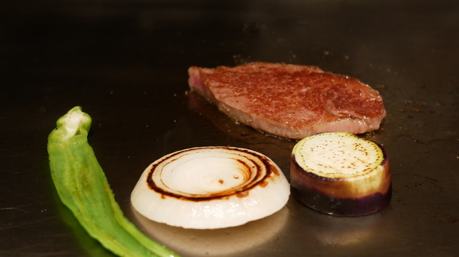 鉄板焼ステーキ 喜扇亭 - 料理写真: