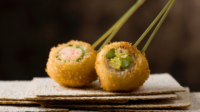 シュン - 料理写真:旬の素材を使った創作串揚げの数々をお楽しみいただけます
