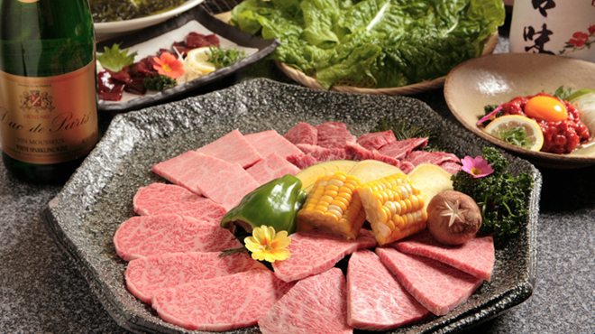 焼肉 奈々味 - メイン写真: