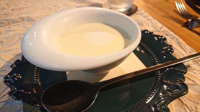 ar - 料理写真:②「スイートコーンの冷製スープスープ」