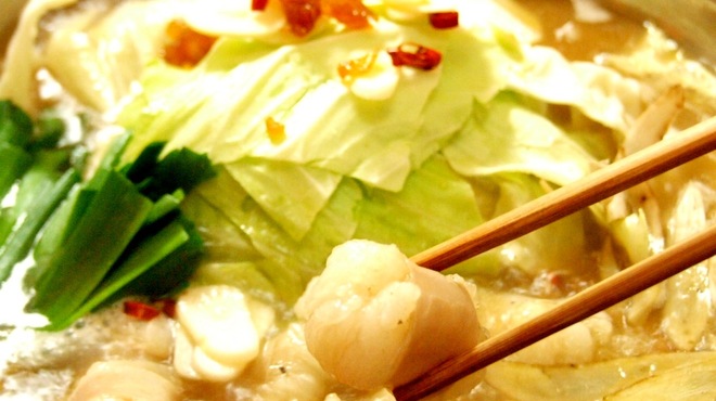 丹屋 - 料理写真:冬季限定の大人気メニュー　博多　もつ鍋