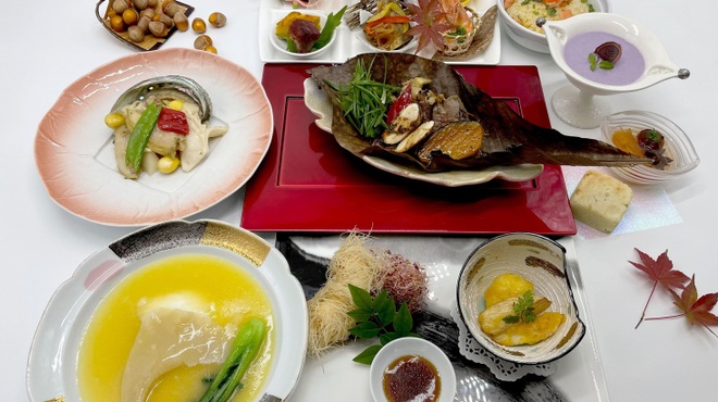 中国料亭 翠鳳(スイホウ) - 上野(中華料理)の写真1