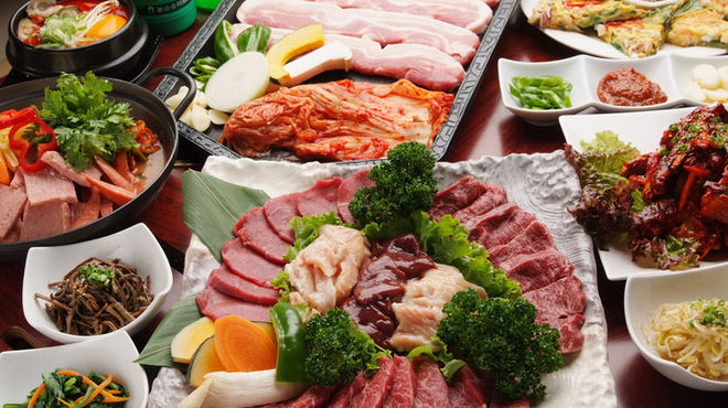 Misori - 料理写真:美味しい韓国料理の数々を一度に堪能！