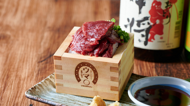 日本の酒と馬の肉 ウマ○ - メイン写真: