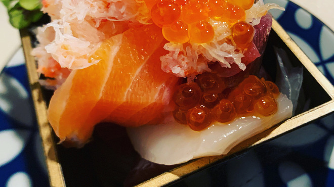 酒と魚と炙焼 新宿ろじ - メイン写真: