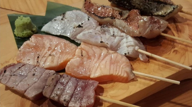 やまよこ鮮魚店 - メイン写真: