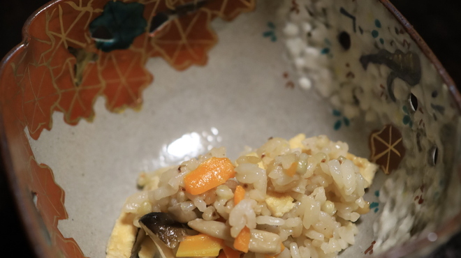 そば茶寮 澤正 - 料理写真:ごはんは一口サイズ