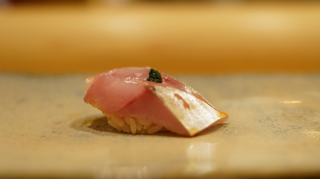 鮨 いしやま - 料理写真:鯵