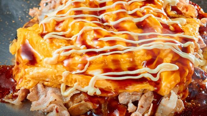 喃風  - 料理写真:肉入れすぎ豚玉