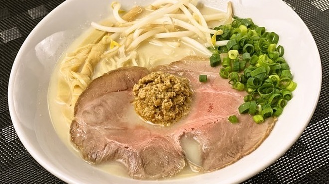 麺屋 菜々兵衛 - メイン写真: