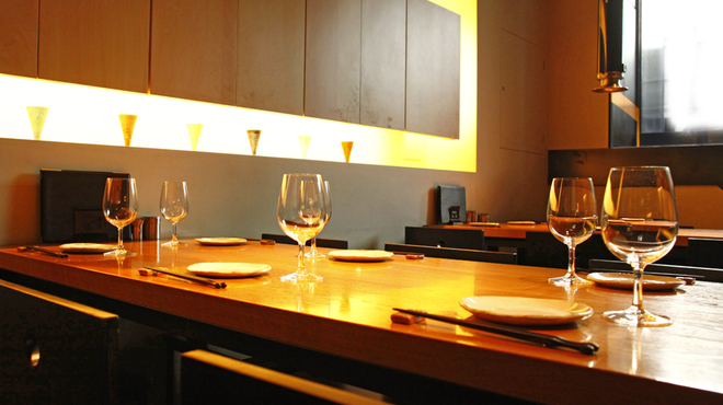 ホルモン焼 婁熊東京 - メイン写真: